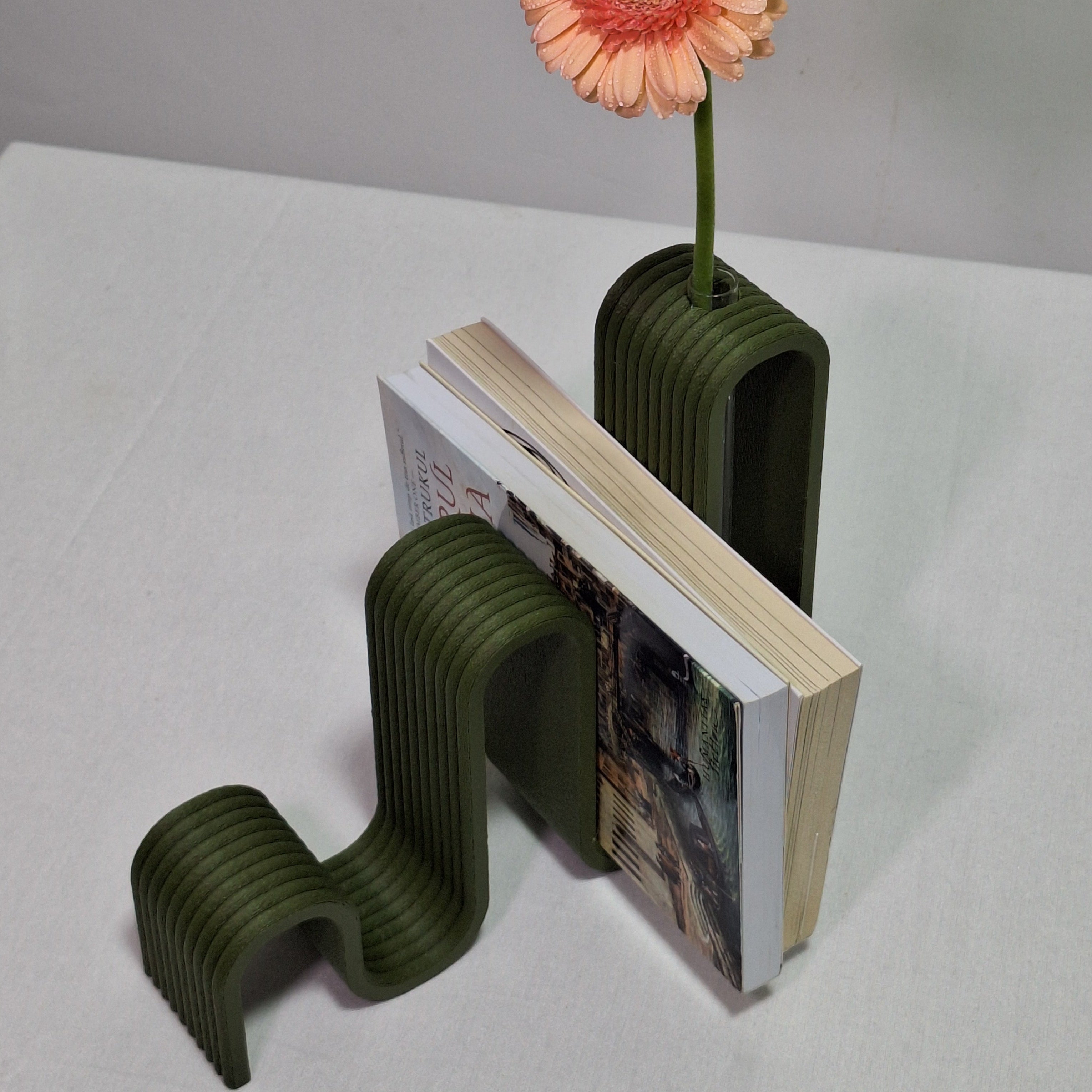 Callis suport de carte si vaza Antiform cu doua carti