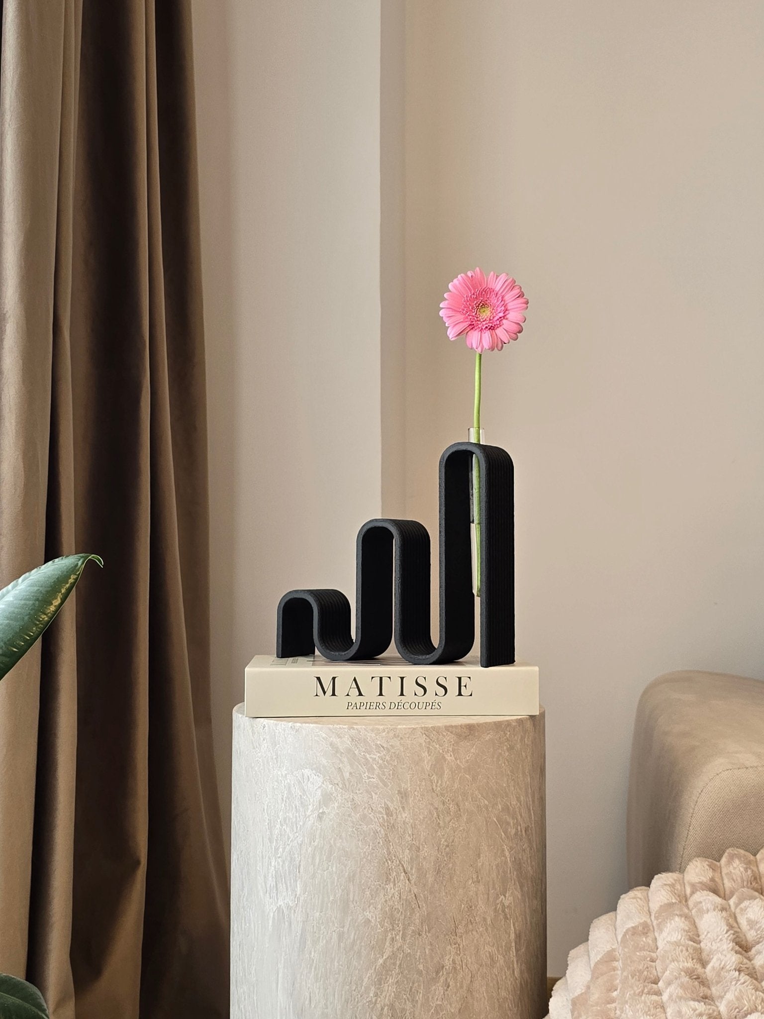 Callis - Vază cu eprubetă & Suport de cărți | Design Printat 3D
